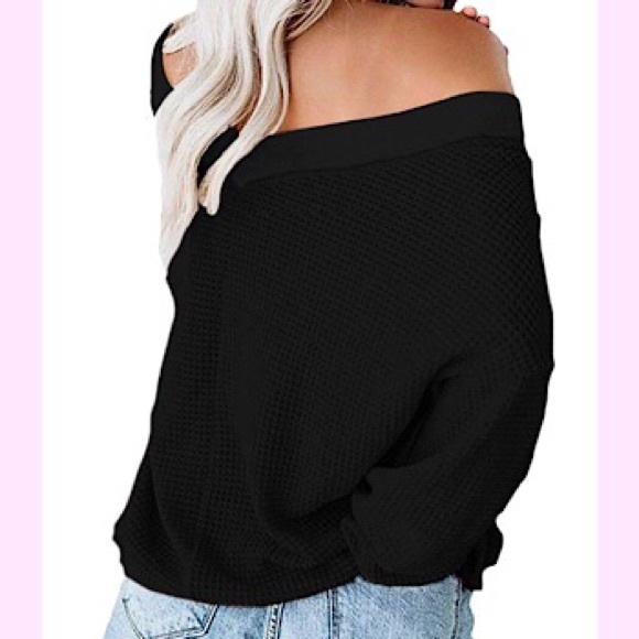 🆕Off Shoulder Long Sleeve Waffle Knit Sweater - Picture 2 of 3